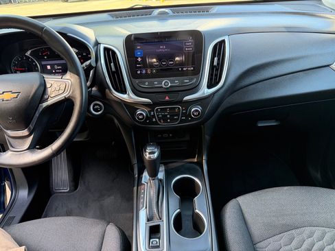 Used 2019 Chevrolet Equinox LT w/ Sun & Navigation Package image 20