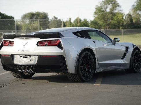 Used 2019 Chevrolet Corvette Grand Sport RWD image 5