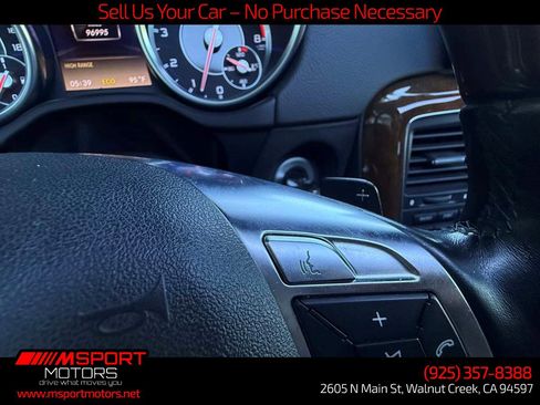 Used 2013 Mercedes-Benz G 63 AMG 4MATIC image 17