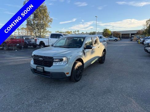 Used 2022 Ford Maverick XL image 1