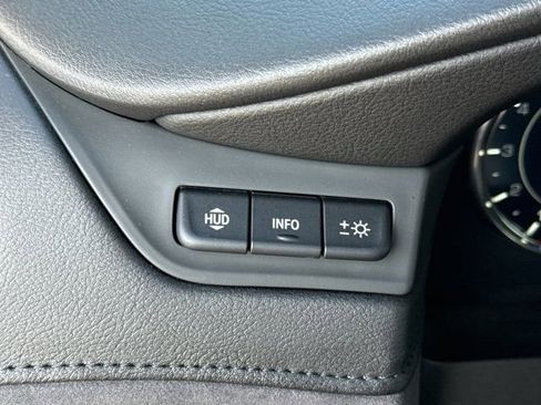 Used 2019 Cadillac Escalade Premium Luxury image 23