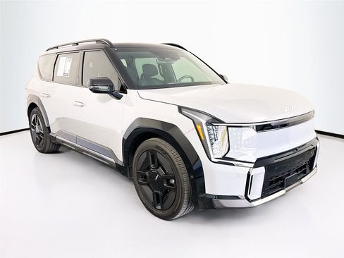 Used 2026 Kia EV9 GT-Line image 40