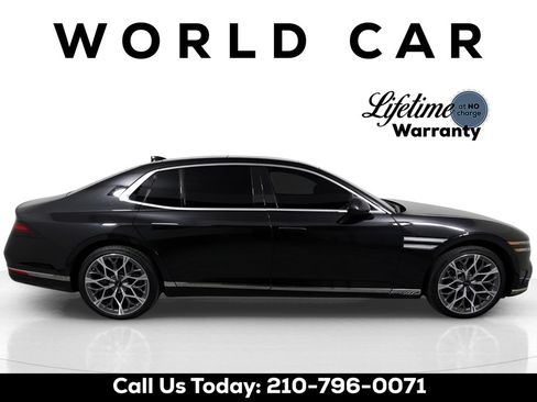 Used 2024 Genesis G90 3.5T AWD/4WD image 8