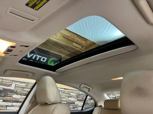 Used 2013 Lexus ES 350 w/ Premium Pkg FWD image 29