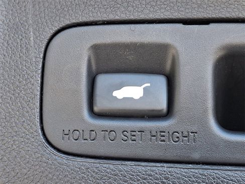 Used 2022 Honda CR-V Touring image 29