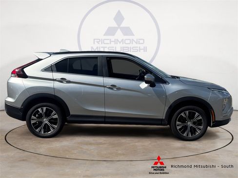 New 2026 Mitsubishi Eclipse Cross SE image 2