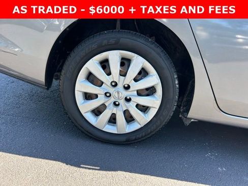 Used 2018 Nissan Sentra S image 7