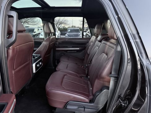 Used 2023 Ford Expedition Max Limited image 34