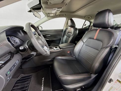 Certified 2025 Nissan Sentra SR w/ SR Premium Package image 5