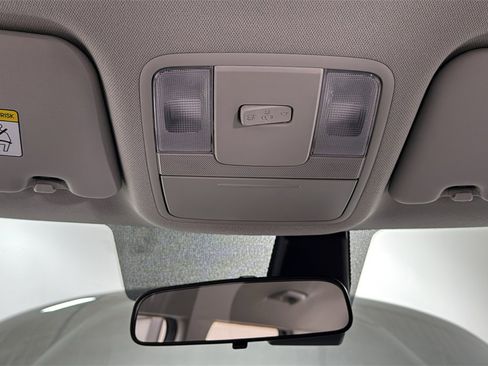 Used 2025 Kia Soul LX w/ LX Technology Package image 11