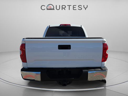 Used 2016 Toyota Tundra SR5 image 4