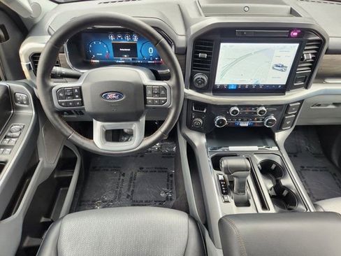 Used 2025 Ford F150 Lariat w/ Equipment Group 501A Mid image 29