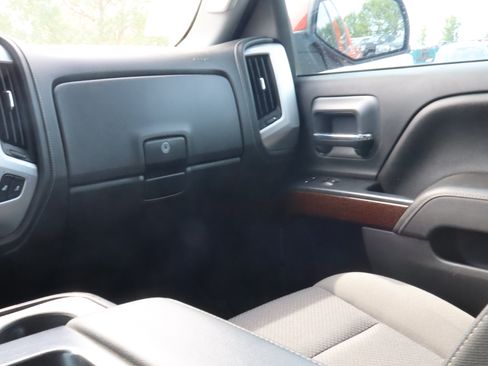 Used 2016 GMC Sierra 1500 SLE w/ SLE Value Package AWD/4WD image 11