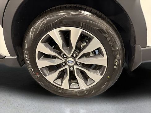 Used 2025 Subaru Outback Limited XT image 40