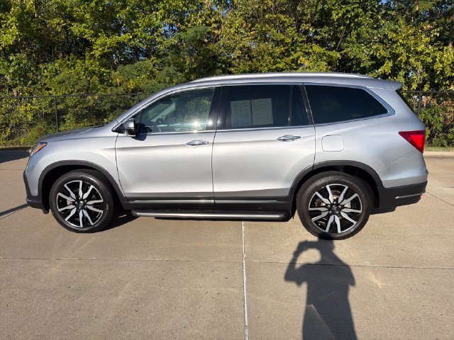Used 2021 Honda Pilot Touring image 2