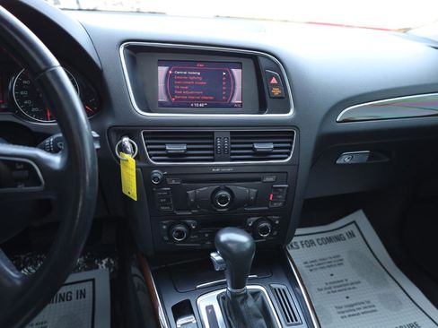 Used 2011 Audi Q5 2.0T Premium Plus image 10
