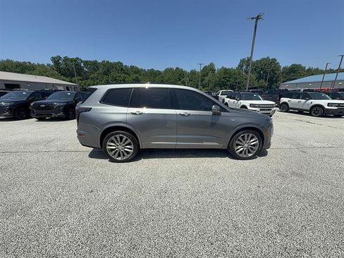 Used 2021 Cadillac XT6 Sport AWD/4WD image 8