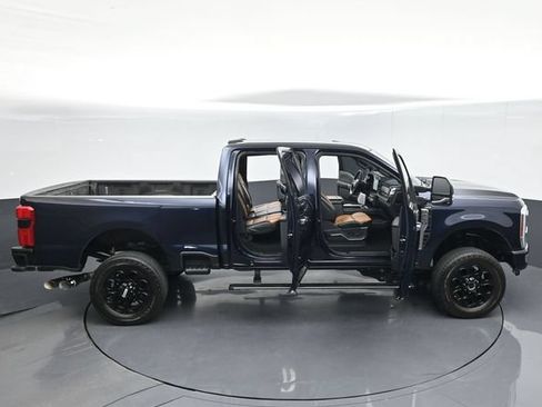 Used 2024 Ford F250 Platinum AWD/4WD image 65