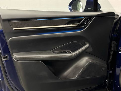 Used 2024 Porsche Macan Turbo Electric image 16