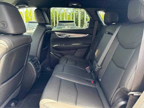 New 2026 Cadillac XT5 Luxury FWD image 10