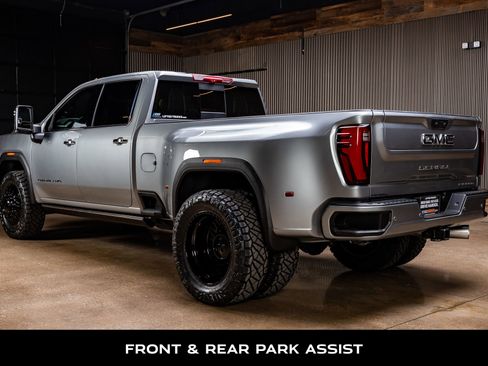 Used 2026 GMC Sierra 3500 Denali Ultimate image 7