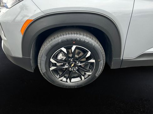 Certified 2023 Chevrolet TrailBlazer LT FWD image 9
