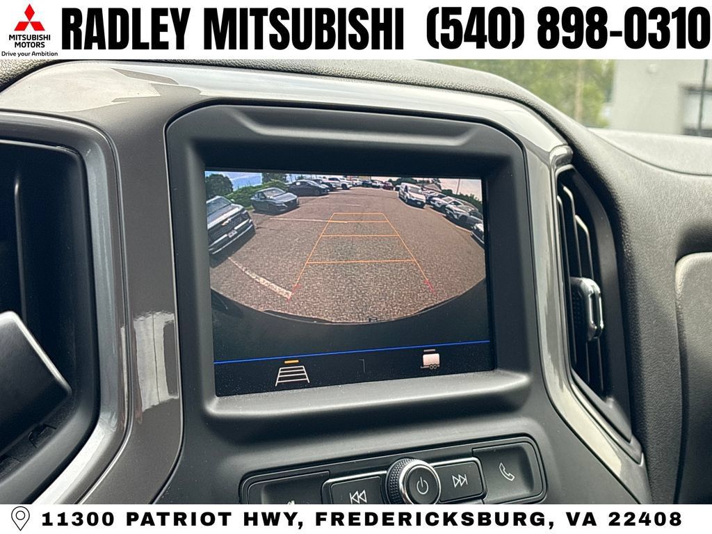 Used 2022 Chevrolet Silverado 1500 Custom w/ LPO, Dark Essentials Package AWD/4WD image 9
