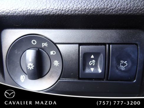 Used 2010 Ford Fusion Hybrid FWD image 19