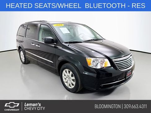Used 2016 Chrysler Town & Country Touring w/ Driver Convenience Group image 1