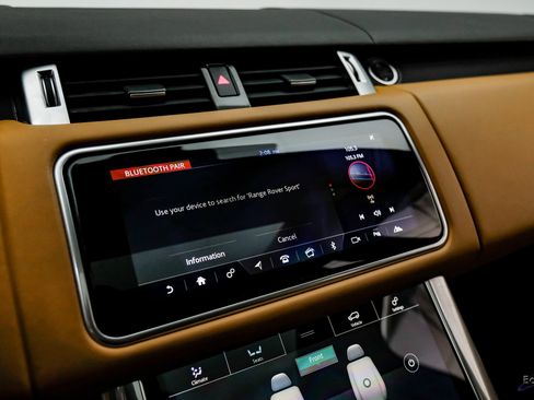 Used 2020 Land Rover Range Rover Sport SVR image 66