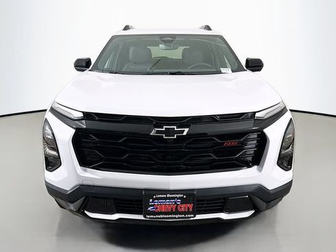 New 2026 Chevrolet Equinox RS w/ Convenience Package III AWD/4WD image 2