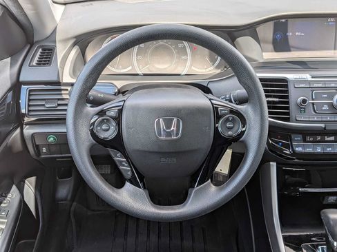 Used 2016 Honda Accord LX image 21