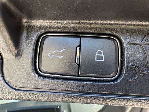 Used 2021 Ford Explorer ST w/ Equipment Group 401A image 8