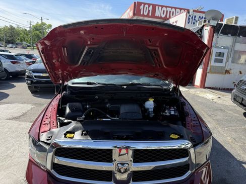 Used 2022 RAM 1500 Classic SLT RWD image 22
