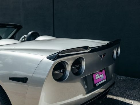 Used 2008 Chevrolet Corvette Convertible w/ Preferred Equipment Group RWD image 29