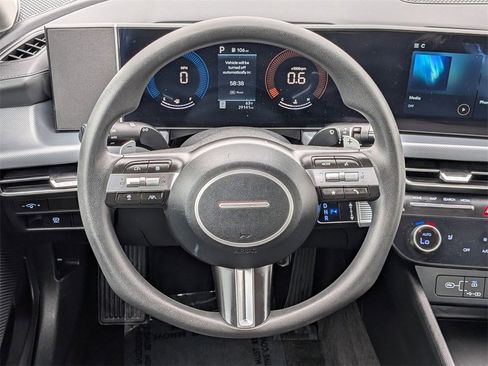 Used 2025 Hyundai Sonata SEL image 22