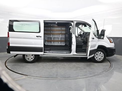 Used 2025 Ford Transit 250 Low Roof w/ Exterior Upgrade Package RWD image 58