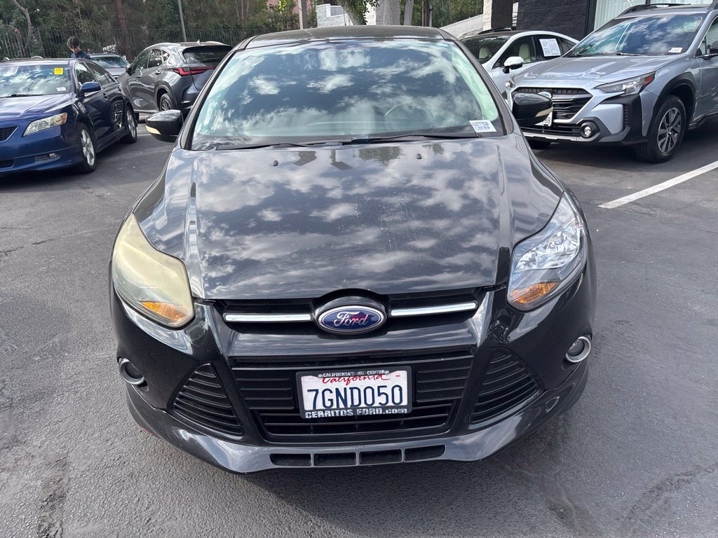 Used 2014 Ford Focus SE w/ Equipment Group 201A FWD image 9