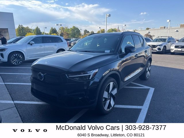 Used 2023 Volvo XC40 Recharge Ultimate w/ Protection Package Premier AWD/4WD image 1