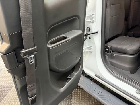 Certified 2022 GMC Canyon Elevation w/ Trailering Package image 40