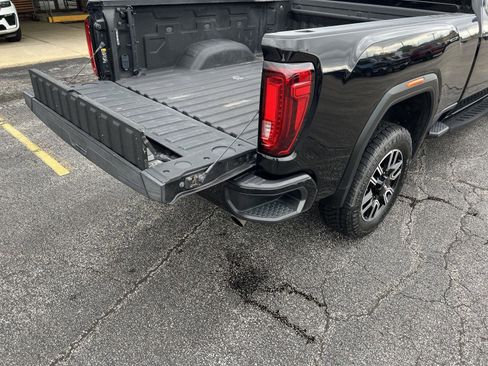 Used 2022 GMC Sierra 2500 AT4 w/ Gooseneck/5TH Wheel Package AWD/4WD image 49