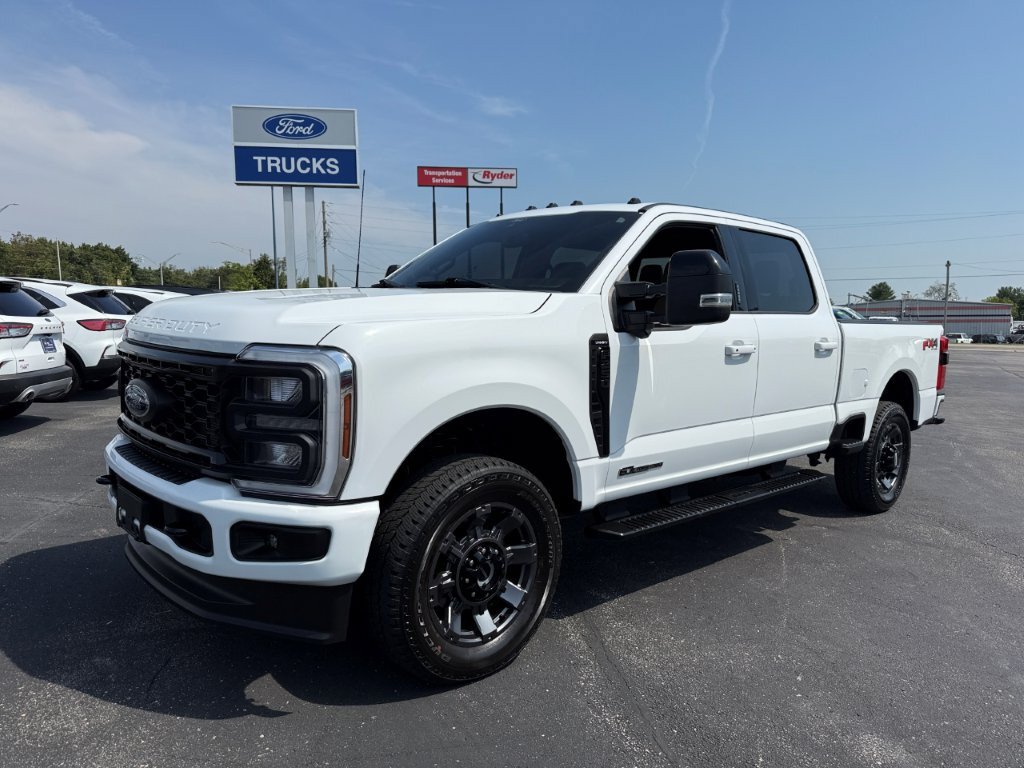 Used 2024 Ford F250 Lariat w/ Sport Appearance Package AWD/4WD image 3