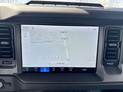 New 2026 Ford Bronco Badlands image 15