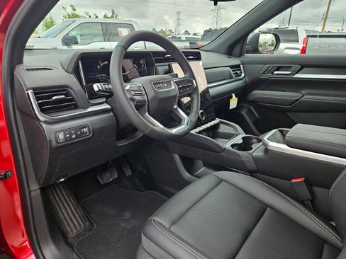 New 2026 GMC Terrain Elevation w/ Elevation Premium Package AWD/4WD image 10