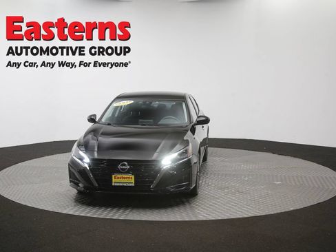 Used 2023 Nissan Altima 2.5 SV FWD image 52