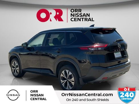 Used 2023 Nissan Rogue SV AWD/4WD image 2