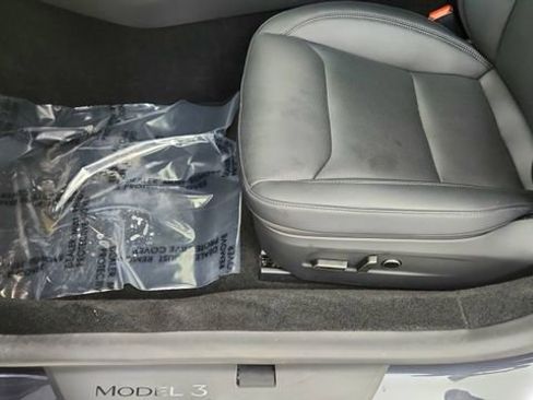 Used 2025 Tesla Model 3 Long Range image 32
