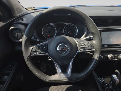 Used 2021 Nissan Kicks S FWD image 20