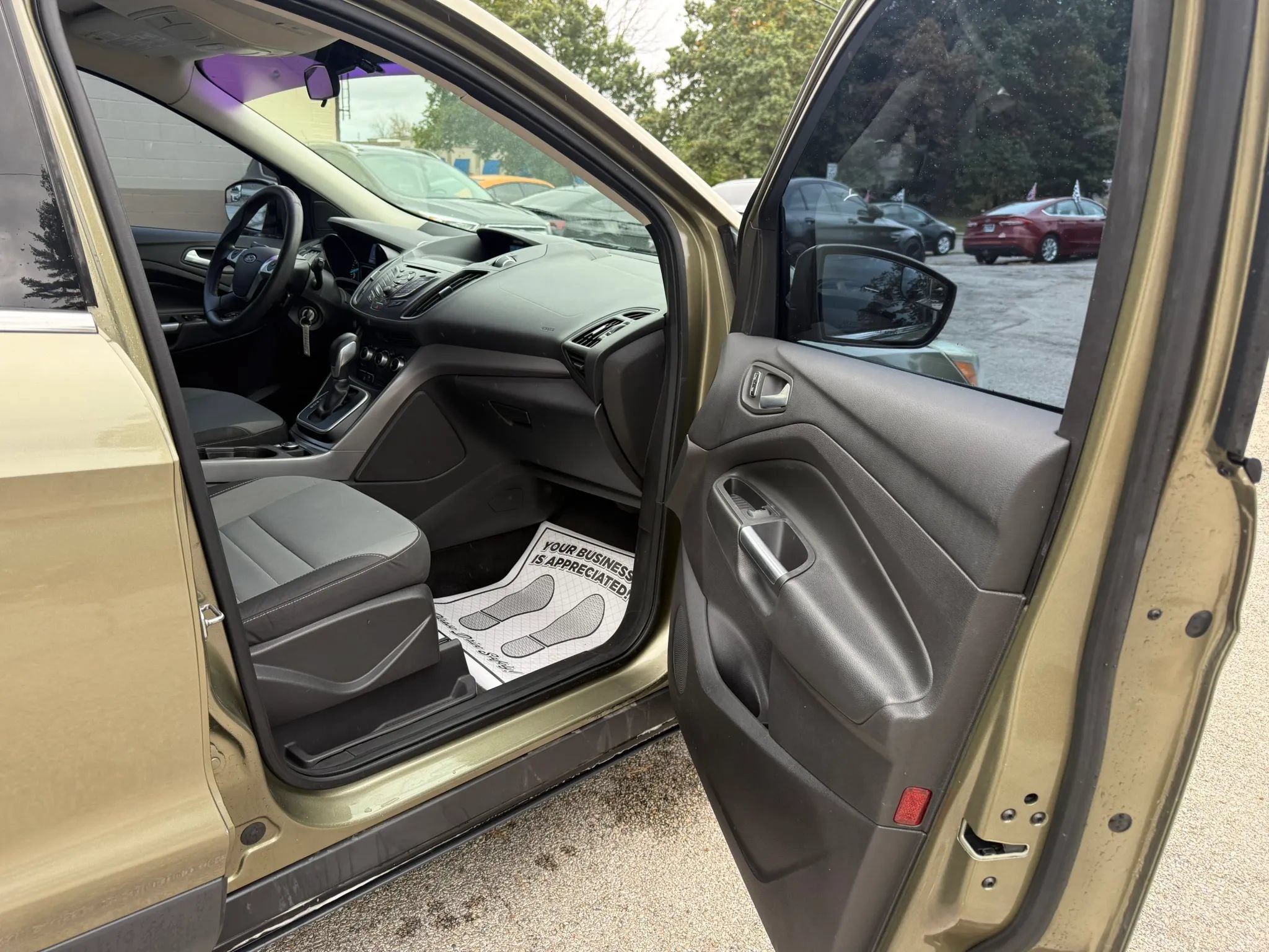 Used 2013 Ford Escape SE FWD image 18