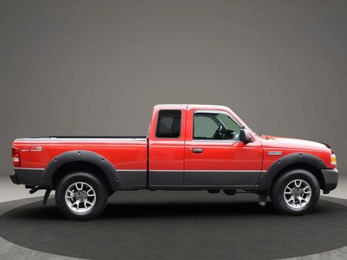 Used 2009 Ford Ranger FX4 image 4
